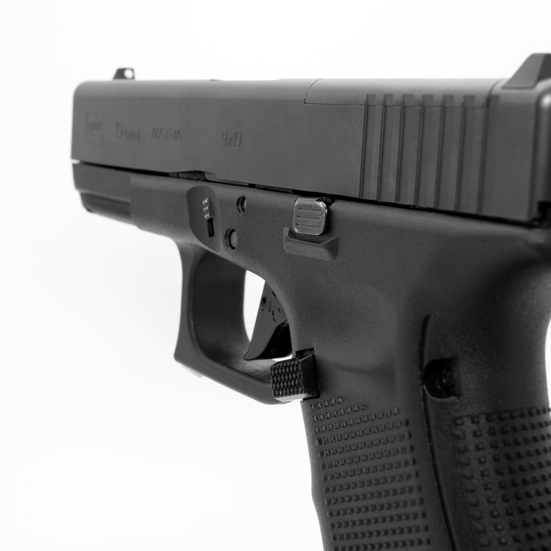 Glock 19 Gen 4 with M*CARBO Mag Release